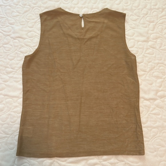 Emanuel Tank - Medium - Picture 2 of 6